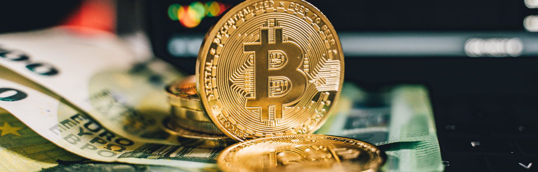 Bitcoin ETF flows